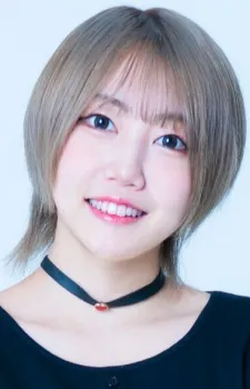 Hoshiki, Seena