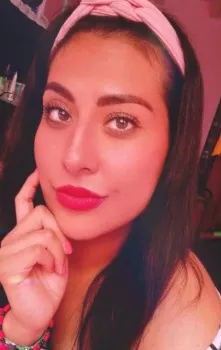 Navarro, Alexa